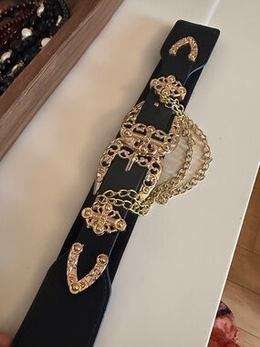 Black Wide Belt with Ornate Gold Buckle and Chain
